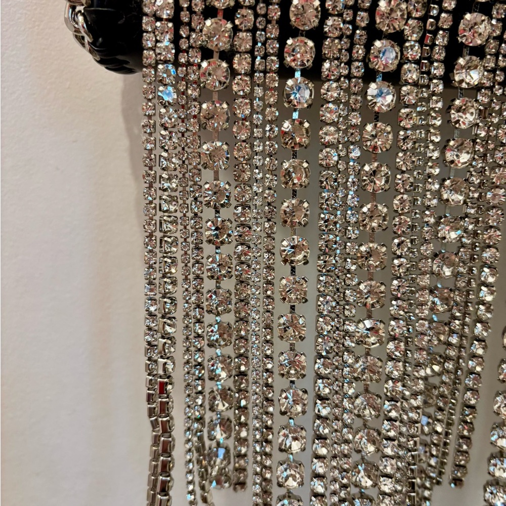 NWT House of Harlow 1960 stunning Chain & rhinestone waterfall bag - Picture 8 of 12